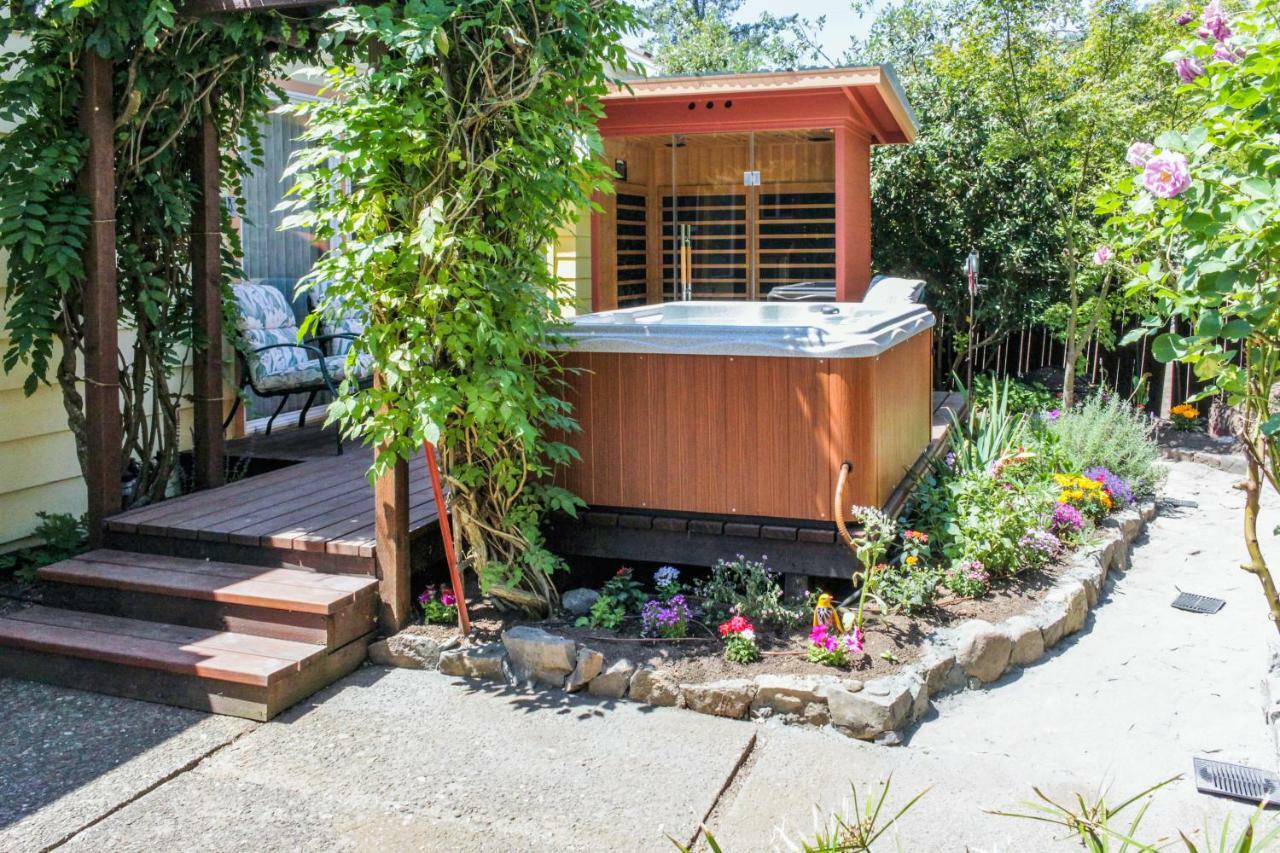 Вилла Hummingbird Garden Retreat Санта-Роза Экстерьер фото